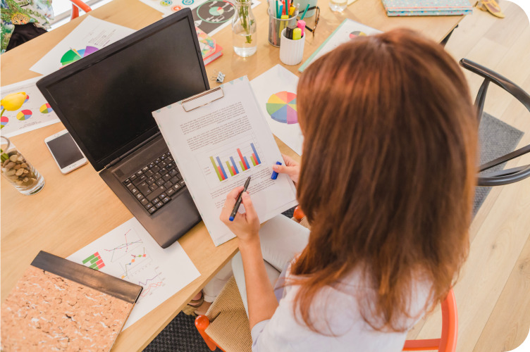 woman desktop exploring diagrams 1